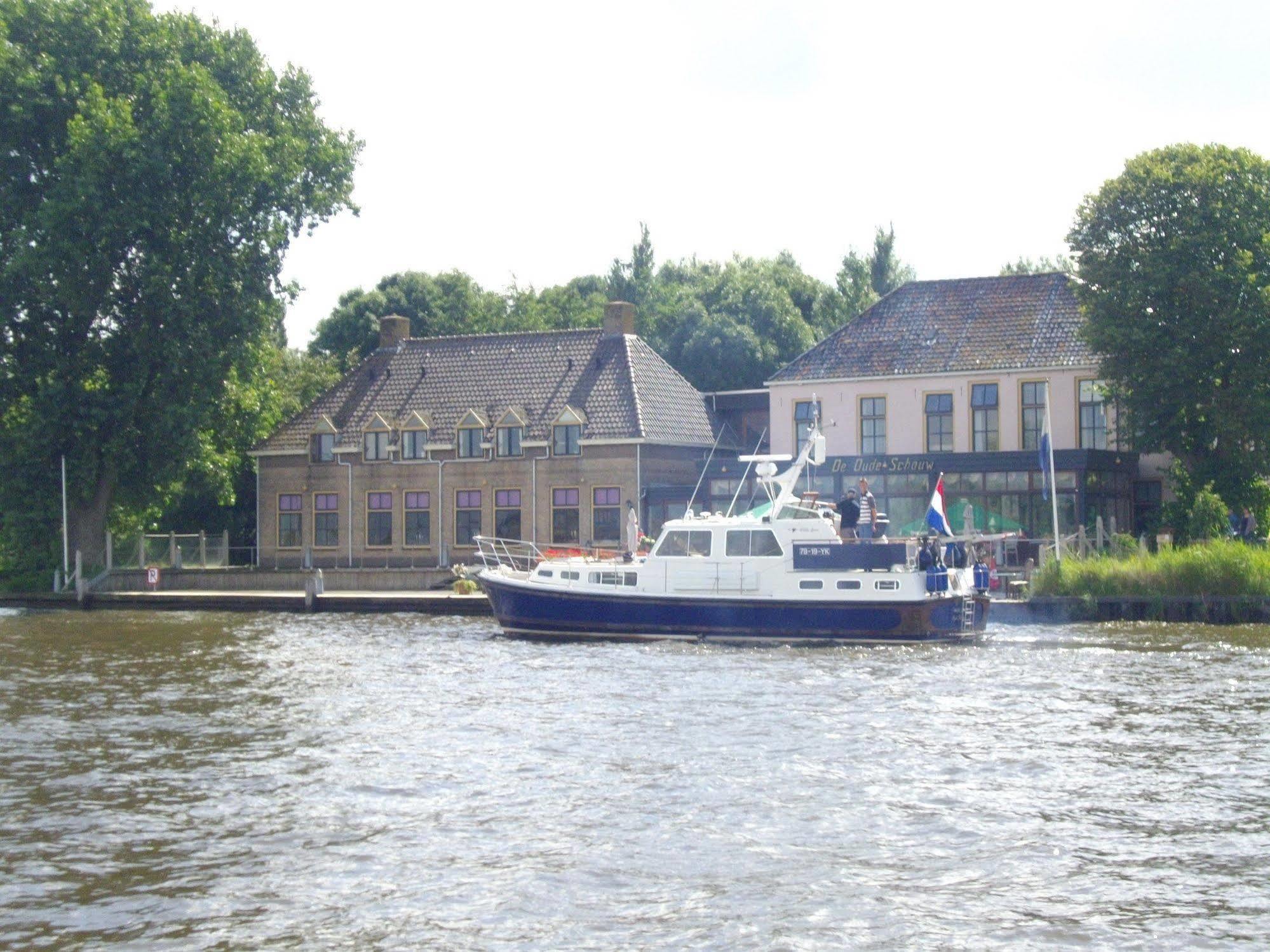 Hotel De Oude Schouw Jirnsum Esterno foto